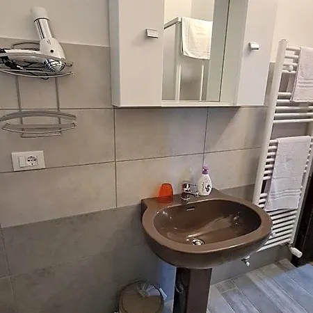 In Sabina Nocleg ze śniadaniem 4*